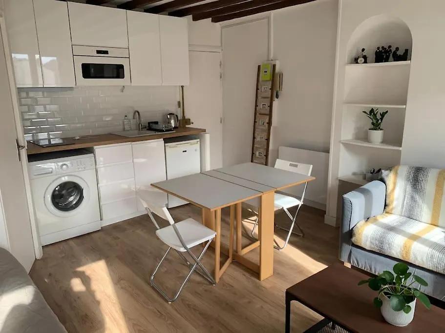 Studio Lumineux, Refait A Neuf, Metro Jourdain Paris Apartment